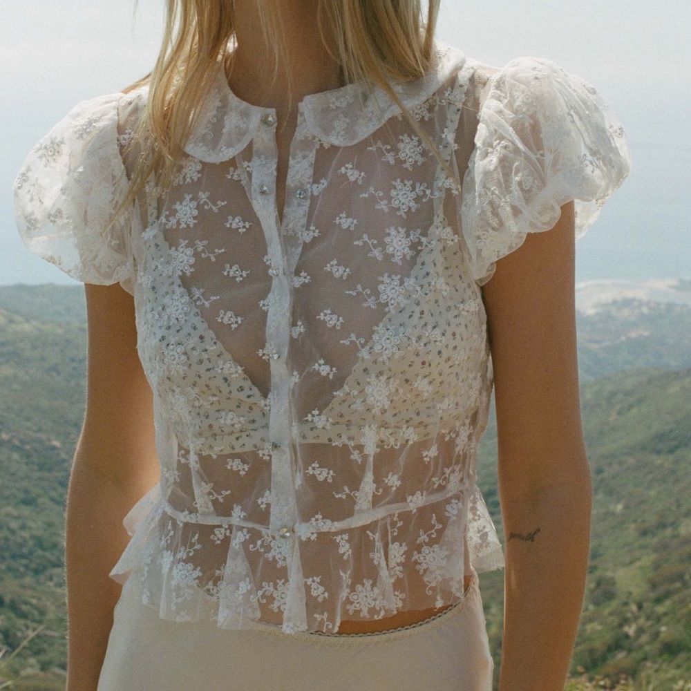 Doen White Sheer Lace Puff Sleeve Blouse